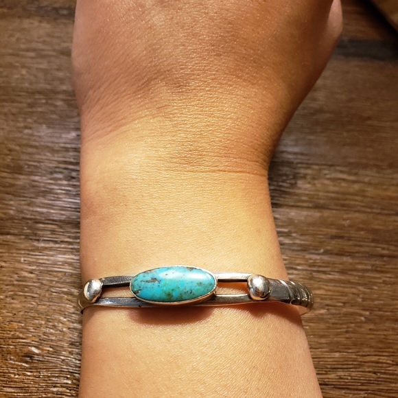 Vintage Sterling Silver Turquoise Cuff Bracelet